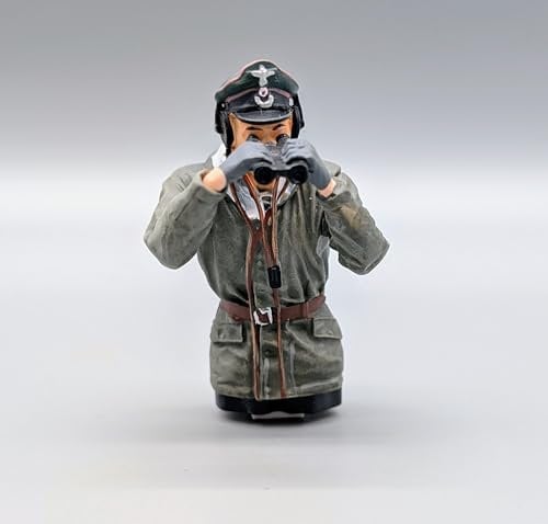 1/16 Figur Deutscher Panzerkommandant Fernglas am Kopf bemalt aus Resin