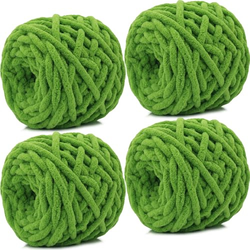 Xtrillogen Chunky Chenille Yarn 4 x 100g Balls,Soft Fluffy Multicolor Plush Wool for Crochet & Knitting Soft Thick Chunky Yarn Crochet Yarn for Blankets,Hats,Cushions (Autumn Green)