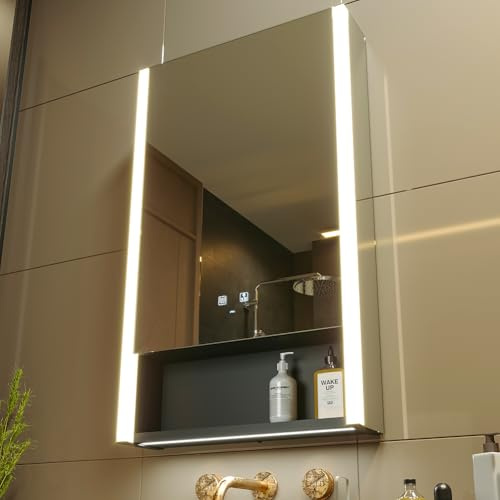 KWW 55 x 85 cm Großer LED-Badezimmerschrank aus Aluminium mit Spiegel | Lichtsteuerung, Anti-Beschlag, Steckdosen und USB, Viel Stauraum, Einfache Montage