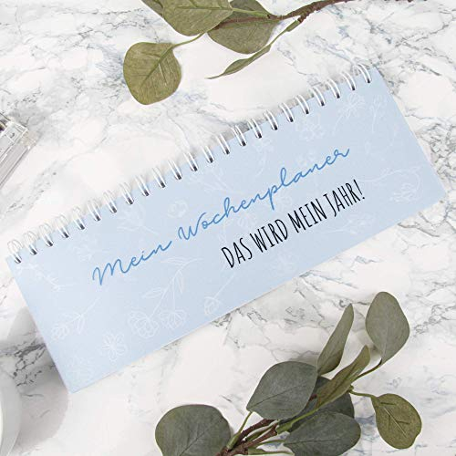 Marthiesens® Tischquerkalender Blue, 1 Woche auf 1 Seite, undatiert für ein ganzes Jahr mit stabilem Schutzumschlag und Spiralbindung, halbes A4 Format