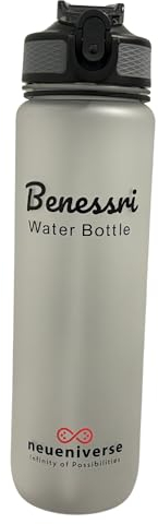 Benessri Große 1 Liter Wasserflasche für Sport, Fitnessstudio, Reisen, Schule, Büro | BPA-frei & Spülmaschinenfest | Auslaufsicherer Klappdeckel & Silikondüse 1000 Millimeter Skala