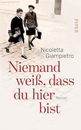 Niemand weiß, dass du hier bist: Roman