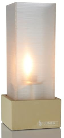 Lumea 1042/1125 Tischlicht Nova weiß mit Unterteil Beton Sahara inkl. Flüssigwachskerze & Feuerzeug | Windlicht Acryl inkl. Kerze & Feuerzeug | Brenndauer 40 Std.| Für Indoor & Outdoor, Höhe: 20 cm