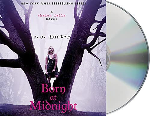 Born at Midnight (Shadow Falls, Band 1)