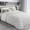 MAXIME MAISON - Dessus de Lit 2 Personnes 240x260 (100 GR/mq) Couvre Lit 2 Personnes 240x260, Couverture Lit, Dessus de Lits et Couvre-Lits, Jeté de Lit Double Face (Blanc)