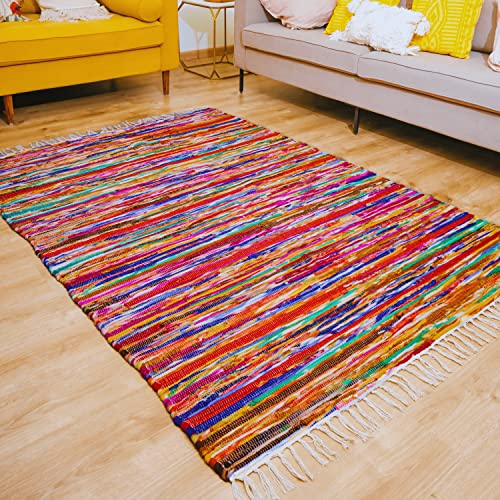 RAJRANG BRINGING RAJASTHAN TO YOU Flickenteppich chindi (150 x 215 cm) - Großer mehrfarbiger recycelter handgewebter Polar Chindi Teppich mit bunt gestreiftem Fleckerlteppich für Schlafzimmer