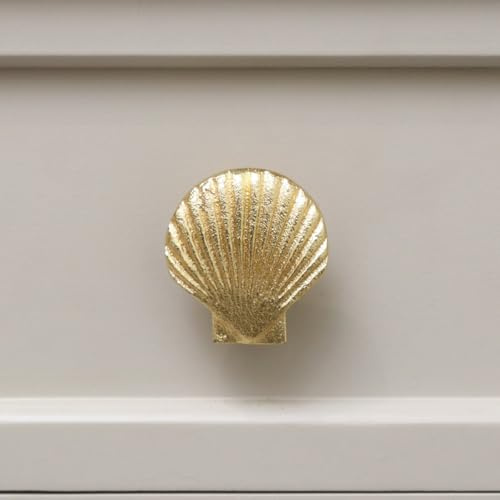 Melody Maison Gold Scallop Sea Shell Drawer Knob
