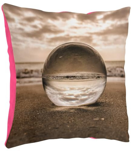 Fabulous Coussin en Peluche Rose - Boule de Cristal sur la Plage de Sable Fin Vagues Nuages Miroir Inversé - 40 x 40 cm - Toucher Peluche - Housse et Coussin Inclus