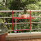 Rantry Balkontisch Gartentisch Klapptisch Balkonhängetisch klappbarer Balkonhängetisch Hängetisch Beistelltisch Balkonklapptisch Möbel für Balkongeländer Rot 60x40 cm Stahl