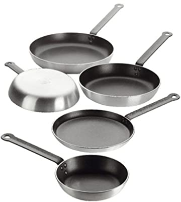 Metro Pro Bratpfannen aus Aluminium, antihaftbeschichtet, 4 Stück + 1 Crêpes-Pfanne