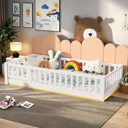 OLIVIBED Kinderbett 90x200 cm, Bodenbett mit Rausfallschutz & Lattenrost, Kids Bed mit Türen, Holz Bettgestell, Floor Bed für Junge und Mädchen, Minimalistisches Design, Ohne Matratze, Weiß