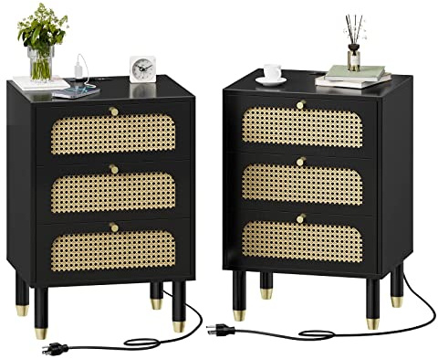 LEADZM Rattan Nachttisch 2 er Set mit Ladestation, Nachttische 3 Schubladen, Boho Endtisch Beistelltisch für Schlafzimmer, Europäischer Stecker, 40 x 35 x 60,5 cm (2, Schwarz)