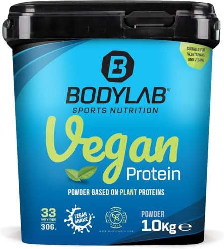 Bodylab24 Vegan Protein, Vanilla Soft Ice, 1kg | 100 % veganes Proteinpulver aus Ackerbohnen-, Erbsen- & Kürbiskernprotein, bis zu 80 % Eiweiß, ohne Zuckerzusatz