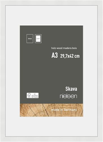 nielsen Bilderrahmen mit Passepartout, 29,7 x 42 cm (A3), Holz, Weiß, Posterrahmen zum Aufhängen im Hoch- & Querformat, Echtglas, Skava