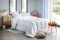 BLANRÊVE - Couette Sérénité - Traitée Anti Acarien - Tempérée 300g/m² - pour lit 1 Personne - Lavable en Machine - 140x200 cm - Blanc - Fabriqué en France