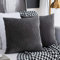 Sunia Kissenbezüge 50x50 cm Set mit 2 Samt Moderne Kissenbezüge dekorativen quadratischen rechteckigen Kissenbezüge für Couch Bett Sofa Stuhl Schlafzimmer Wohnzimmer, Grau