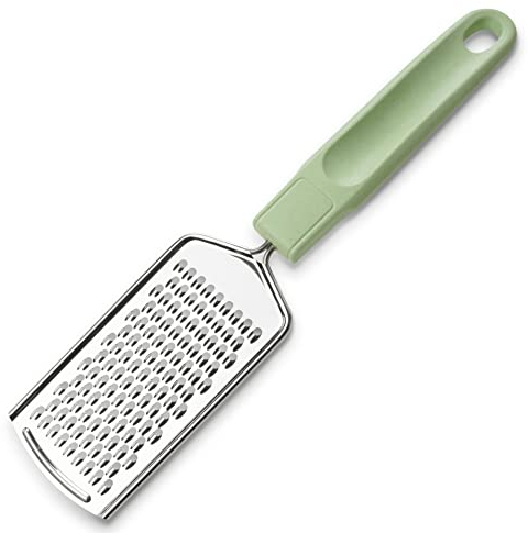 Fackelmann Ecolution Rallador de Cocina, Rallador Manual de Acero Inoxidable, Mango de Fibras de Madera y Plástico Orgánico, 24,5x6 cm, Color Verde Menta, 1 ud.