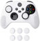eXtremeRate PlayVital Cover Skin per Xbox Series X S Controller Joystick Custodia Protettiva Silicone Gomma Antiscivolo con 6 Copri Levette Analogiche(3D Borchiate Edizione)-Bianco
