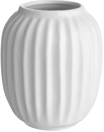 BUTLERS (4 Stück Blumenvase LIV weiße Keramik bauchige Vase Ø10cm 12,5cm hoch | Vintage Deko-Vase für Pampasgras und Trockenblumen | Vase für Tischdeko oder als Buchvase