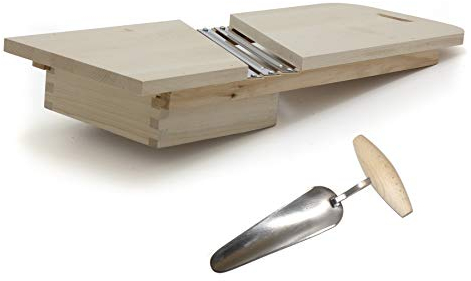 Holzfee Krauthobel Holz Gemüsehobel 66 x 24 cm | 3 Messer Edelstahl + Krautstecher