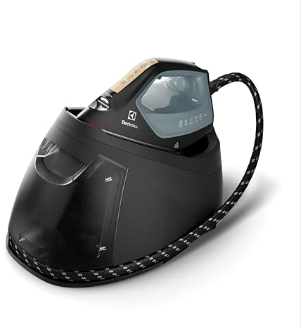 Electrolux Renew 800 Fer à repasser vapeur Modèle E8ST2-8OG, Semelle en acier inoxydable résistante aux rayures, Vapeur haute pression, fonction anti-calcaire, en plastique recyclé, 2400W, cordon de