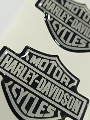 Stemma logo decal coppia adesivi resinati compatibili con i modelli HARLEY effetto 3D. Per SERBATOIO o CASCO. dimensioni singolo adesivo: 50x39 mm (nero argento)