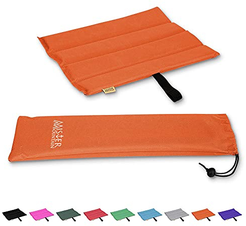 Mister Mountain® Outdoor Iso-Sitzkissen 31x35x1,2cm Leicht Faltbar & Waschbar. Thermokissen, Sitzmatte Inklusive Tasche. Sitzkissen mit Schutz vor Kälte, Nässe, Schmutz & Hitze. (Orange)