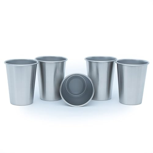 INTIRILIFE 5x Stapelbare Edelstahl Becher in 155 ml - Camping Outdoor Metall Becher Tasse Glas Trinkbecher Reisebecher- wiederverwendbar, bruchsicher BAP-frei ohne Plastik für Kinder geeignet