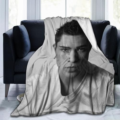 Foursssve Chuck Bass Überwurfdecke Ed Westwick Fleecedecke, weiche, gemütliche Flanelldecke, leichte Plüschdecke (3 Größen)