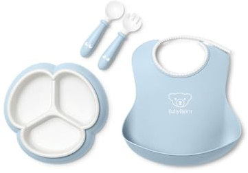 BabyBjörn Mealtime Set, 4 pc, Powder blue | Includes Baby Plate, Baby Fork, Baby Spoon, and Baby Cup | Dishwasher Safe | Toddler feeding set for self-feeding or baby-led weaning