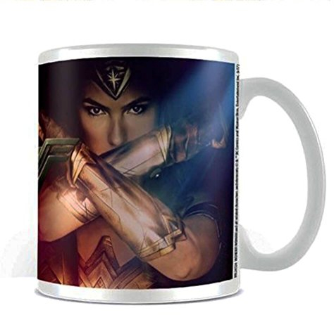 Pyramid International Wonder Woman (Power) - Taza de café y té (cerámica, 11 x 11 x 1,3 cm)