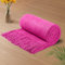 Vonty Strickdecke mit Quasten, Fransen, 127 x 152,4 cm, superweiche Strick-Überwurfdecke, Bauernhaus, dekorative, leichte Decke für Couch, Sofa, Bett, Hot Pink