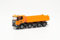 herpa LKW Modell Scania XT17 Meiler 4-achsiger Dreiseitenkipper, Miniatur im Maßstab 1:87, Sammlerstück, Made in Germany, Kunststoff, Orange