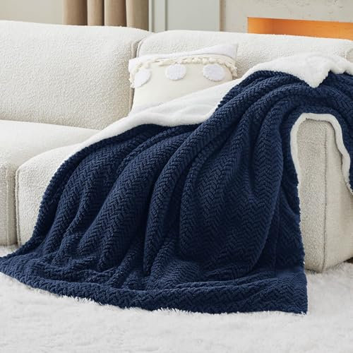 BEDSURE Sherpa Decke Marine Blau - Warme Dicke Kuscheldecke Flauschig, Sofadecke Couchdecke Winterdecke, Wohndecke 150x200 cm XL Wohn- & Kuscheldecken
