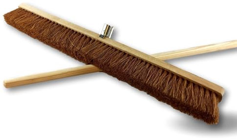 Balai d'atelier Type cantonnier | Lot de 10 | Piste Extérieur | Longueur 80 cm | Garnissage Brosse Fibre Coco Naturel | Semelle Bois | Douille métal boulonnée Ø 28 mm | avec Manche | Kibros 2080Mx10