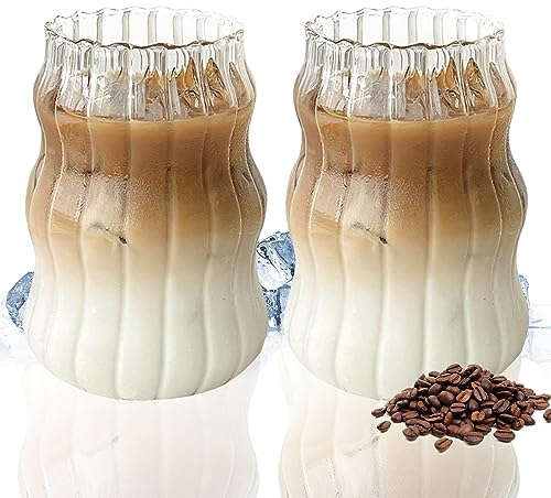 DZAY Cappuccino Kaffeegläser Espressotassen Latte Macchiato Gläser Set 2x530ml,Riffle Gläser Dessertgläser Teeglas Ripple Kaffeebecher Saftgläser,Spülmaschinenfeste Teegläser Kaffeetassen