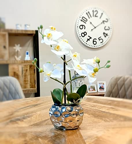 DECOLINE Künstliche Orchidee 33cm - Blüten weiß - Keramik Übertopf Silber