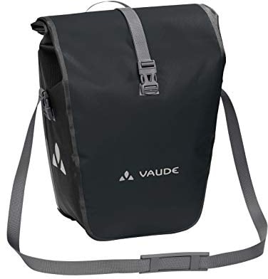 VAUDE Fahrradtasche für Gepäckträger Aqua Back Single 1 x 24 L in Schwarz, Hinterradtasche wasserdicht, Fahrrad Gepäckträgertasche hinten, einfache Befestigung – Made in Germany