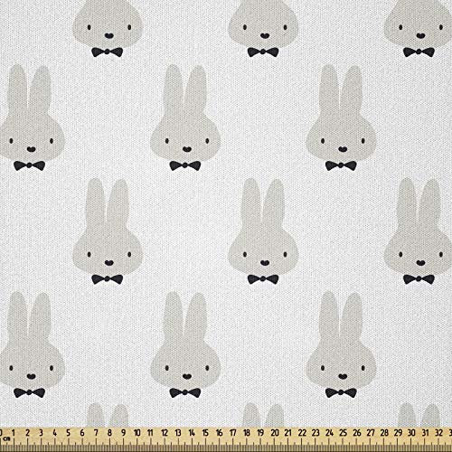 ABAKUHAUS Hase Stoff als Meterware, Graues Kaninchen Heads Bowties, Microfaser Stoff für Dekoratives Basteln, 1M (230x100cm), Pale Grau Schwarz-Weiß