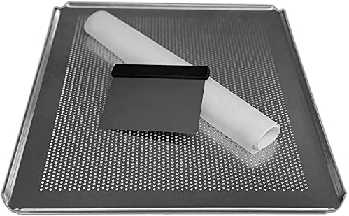 LEHRMANN Set di accessori da forno da 3 pezzi, teglia forata da 44,5 x 37,5 cm, tappetino in silicone, spatola in acciaio inox per pizza
