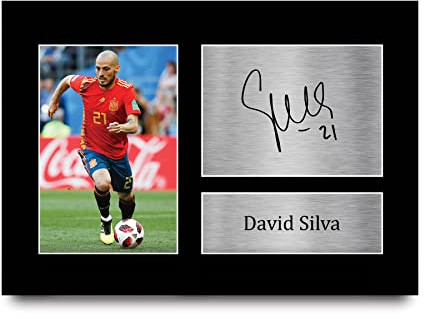 HWC Trading A4 David Silva Spain Geschenke Gedrucktes Signiertes Autogramm Foto für Fußball Anhänger and Fans