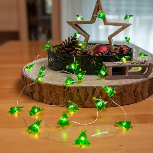 Lindby LED Lichterkette Batterie Deko Weihnachtsbaum-Figuren Indoor, 320 cm 30 LED Deko X-mas Trees, Weihnachtsbeleuchtung mit Timer, Weihnachtsdeko