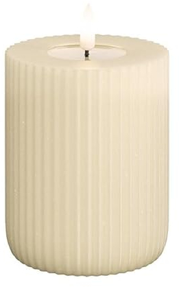 ReWu Deluxe Homeart Shape Gerillte LED Kerzen, Fernbedienbar, Timer, 400h Batterielaufzeit, Sicher & Rauchfrei 8 x 10 cm Creme