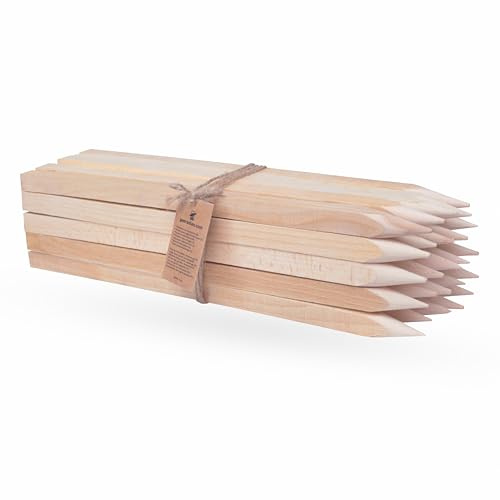 Wooden Stakes Ground Hardwood Posts Plant Sticks Pointed and Square Pack of 25 | Wooden Stakes for Marking, Signage or Boundary – 15.75 inch / 40cm - Edges: 25 x 25 mm