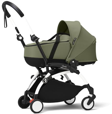 Cochecito Stokke YOYO3 con Capazo para Recién Nacido (Olive) - Incluye chasis (blanco), Capazo para Recién Nacido, doble colchón, cubrepies, correa acolchada para el hombro y bolsa de almacenamiento