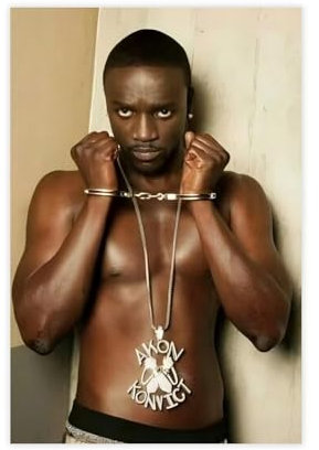 Exklusive Kunst Exzellente männliche Sängerin, Akon, Portrait-Poster, 7 Leinwand-Poster, Schlafzimmer, Dekoration, Landschaft, Büro, Raumdekoration, Geschenk, 30 x 45 cm