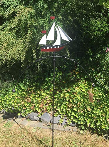 villa-lilla Windspiel Wippe * Segelboot rot* Gartenstecker Schiff