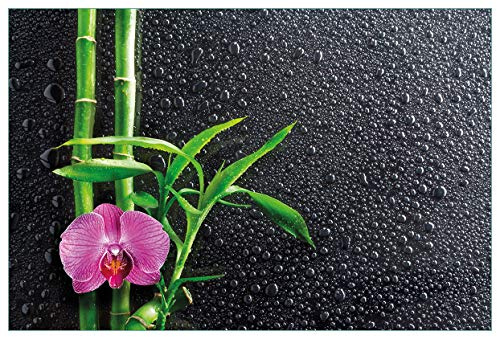 Wallario Küchenrückwand selbstklebend 90 x 60 cm, Motiv: Bambus und Pinke Orchidee auf schwarzem Glas mit Regentropfen | Spritzschutz abwischbar & pflegeleicht
