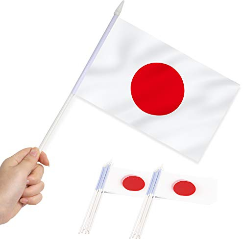 Anley Japan Mini Banderas 12 unidades。 pequeñas banderas japonesas en miniatura en palo。 resistentes a la decoloración y colores vivos。 5 x 8 pulgadas con poste sólido y parte superior de lanza