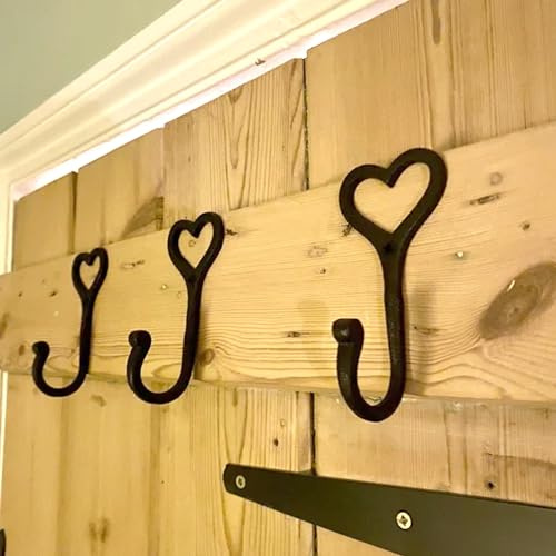 Heart Wall Mounted Coat Hooks – 4 Black Iron Hooks for Entryway, Bedroom & Closet – Hanger for Coats, Hats, Keys, Purses